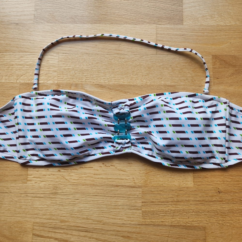 NWOT Mossimo Bikini Top